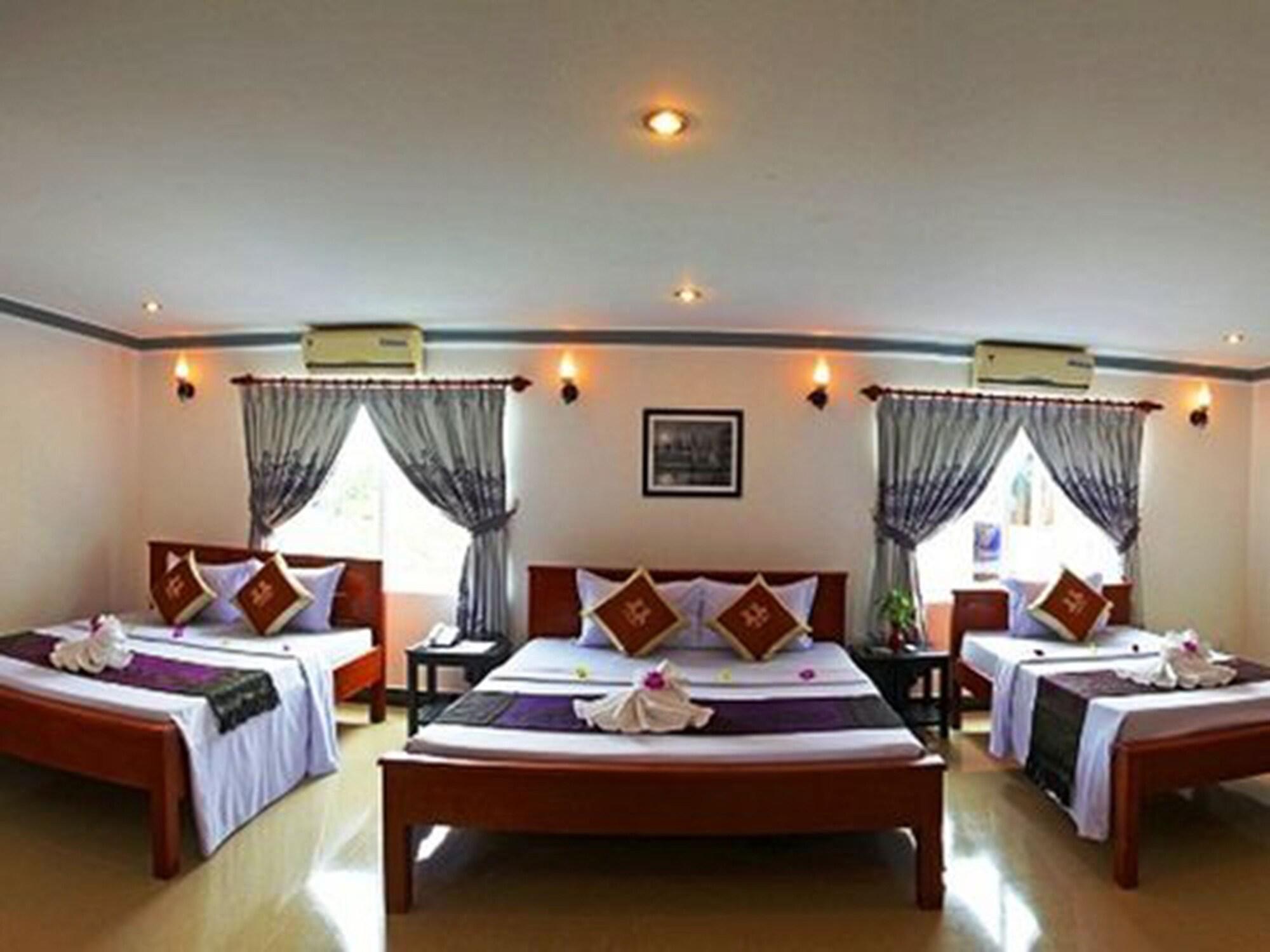 Parent Heritage Angkor Villa Siem Reap Buitenkant foto