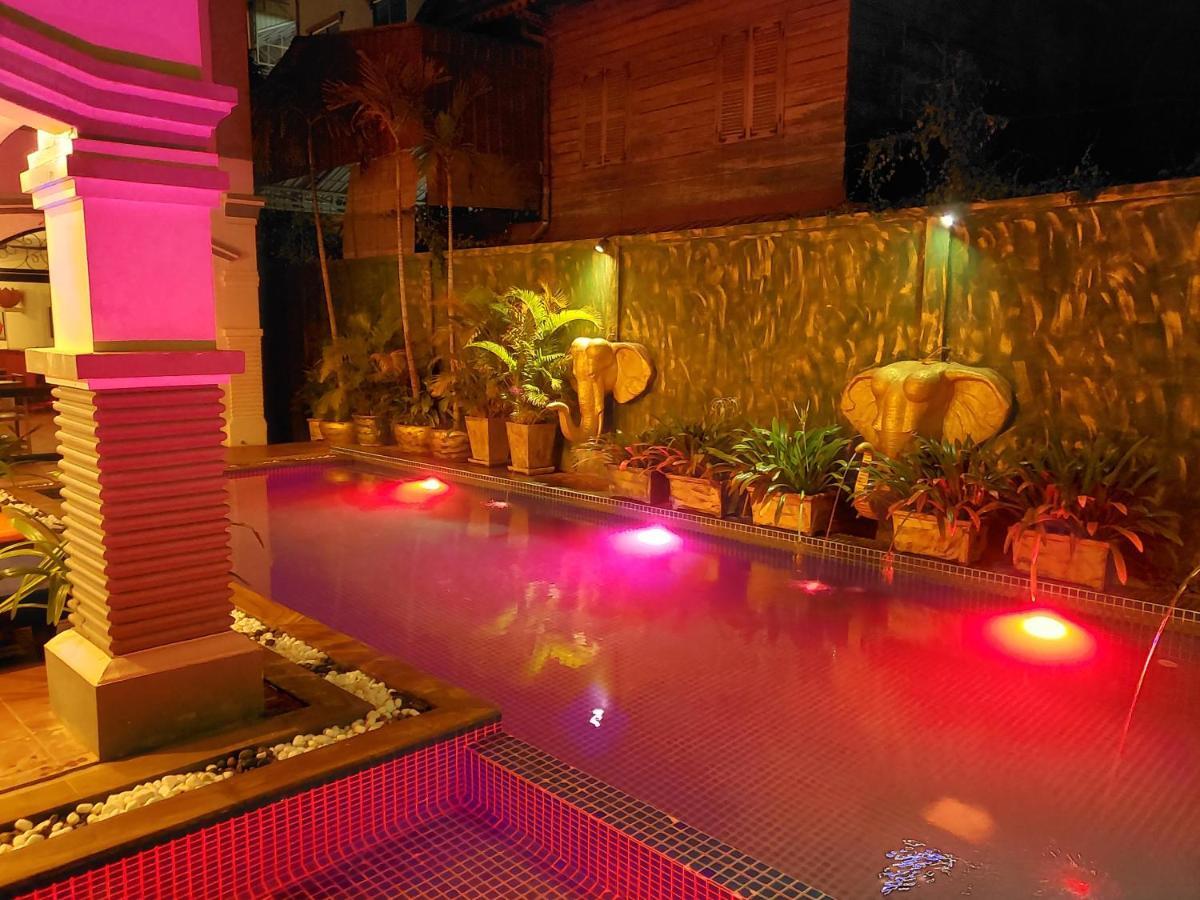 Parent Heritage Angkor Villa Siem Reap Buitenkant foto